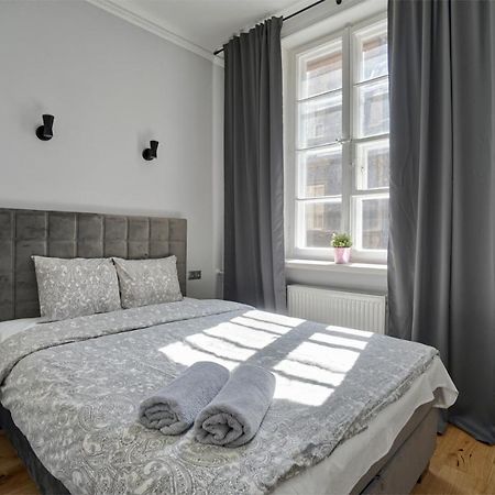 Warsaw Premium Apartments Deluxe Old Town Екстериор снимка